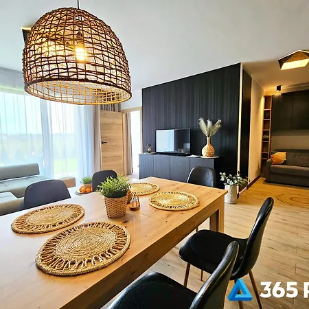 365pam - Nefryt 6-osobowy - Basen Zewnetrzny, Parking W Cenie