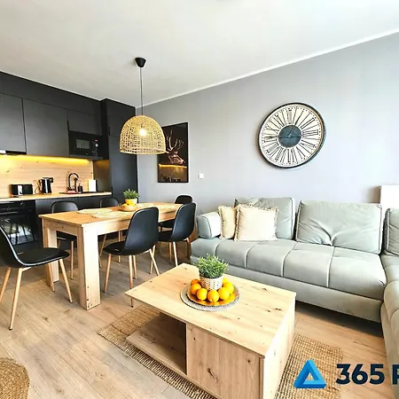 365pam - Nefryt 6-osobowy - Basen Zewnetrzny, Parking W Cenie