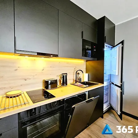 365pam - Nefryt 6-osobowy - Basen Zewnetrzny, Parking W Cenie Apartman