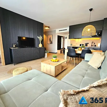 365pam - Nefryt 6-osobowy - Basen Zewnetrzny, Parking W Cenie شقة