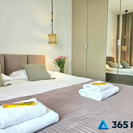 365pam - Nefryt 6-osobowy - Basen Zewnetrzny, Parking W Cenie شقة