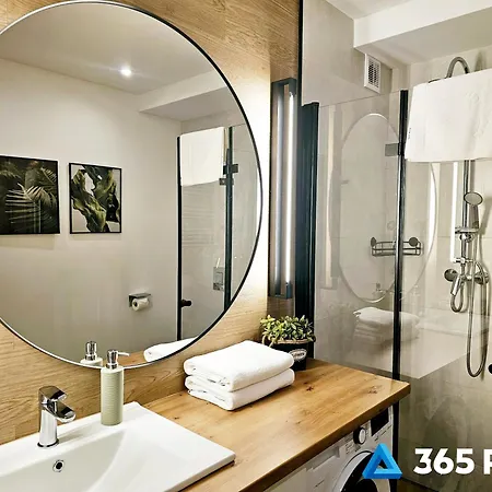 365pam - Nefryt 6-osobowy - Basen Zewnetrzny, Parking W Cenie