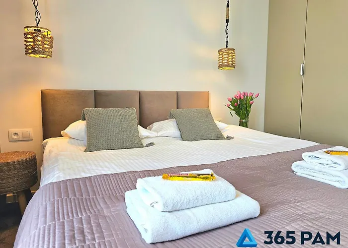 365pam - Nefryt 6-osobowy - Basen Zewnetrzny, Parking W Cenie *